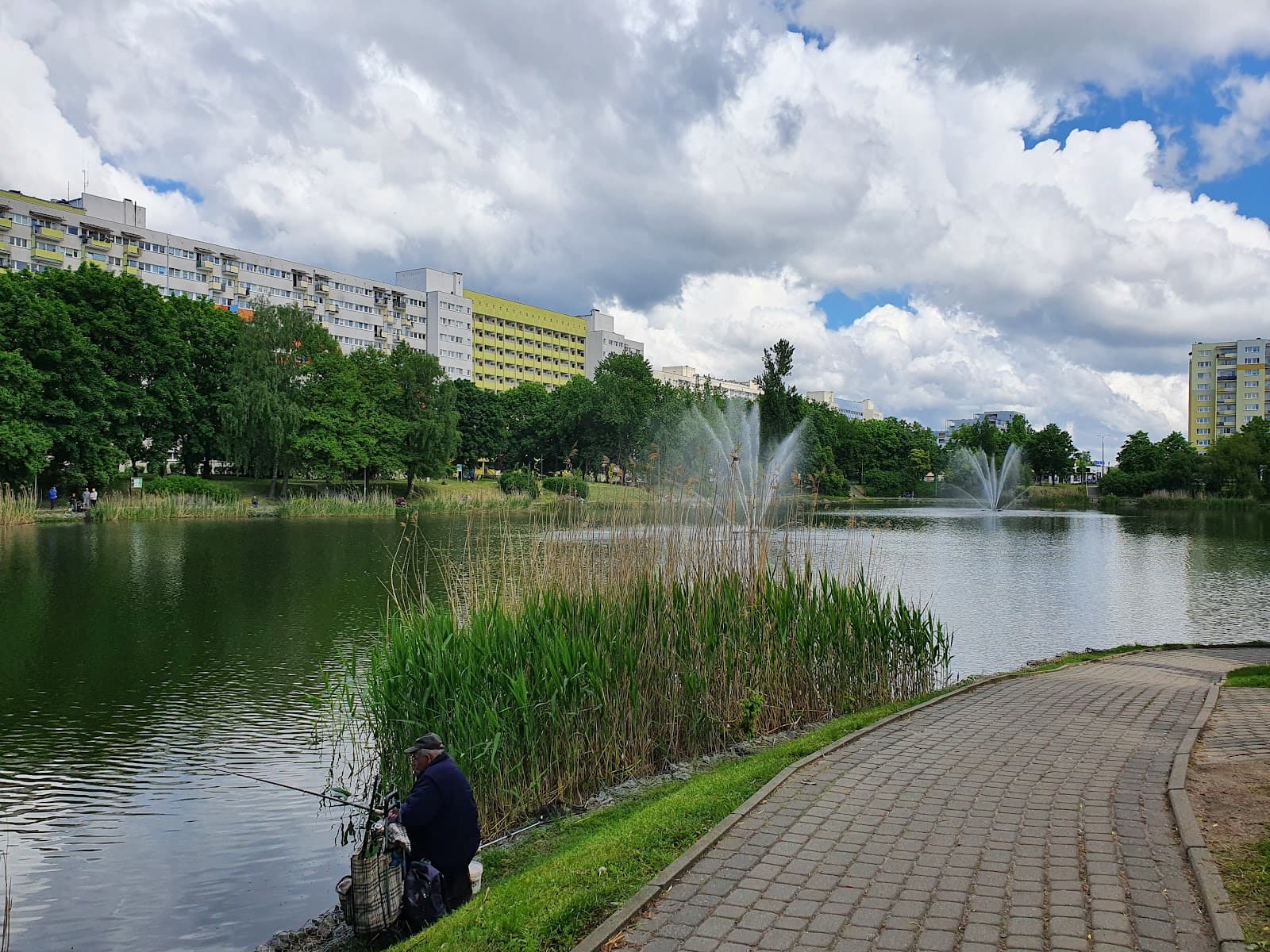 Balaton Fordon Park - Image 1