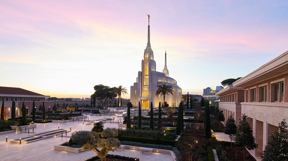 Temple of Roma - Image 1