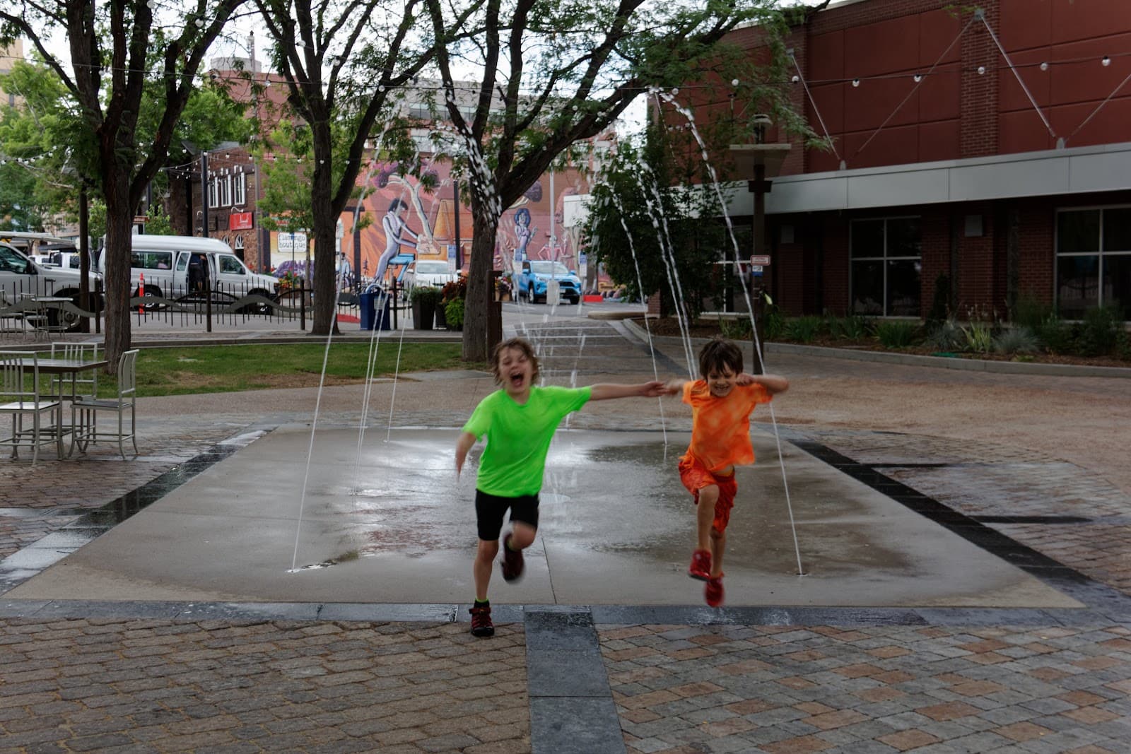 Oak Street Plaza - Image 1