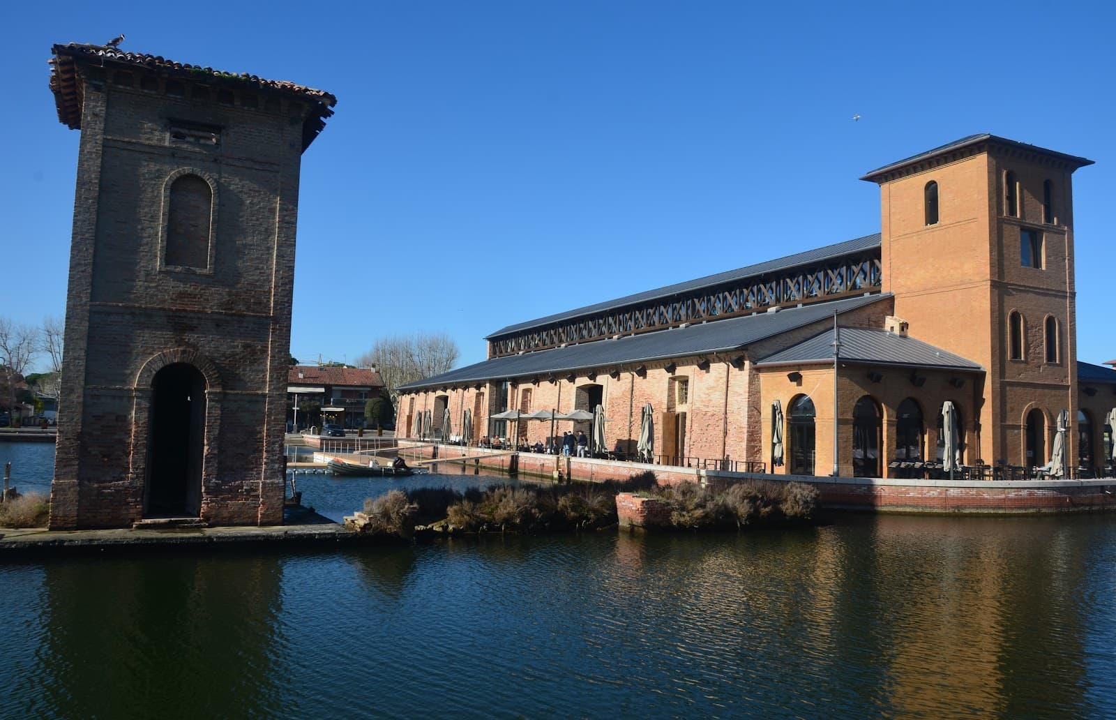 Magazzini del Sale (Salt Warehouses) - Image 1