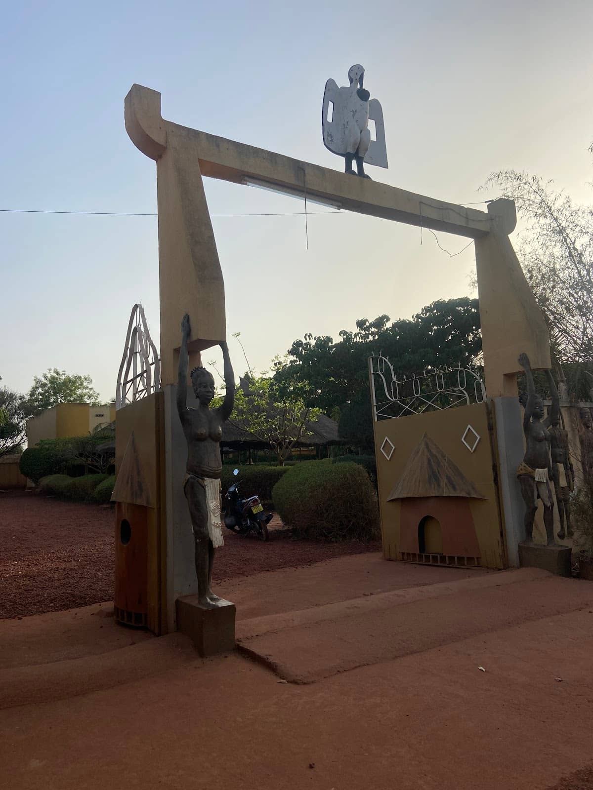 Local Crafts and Art