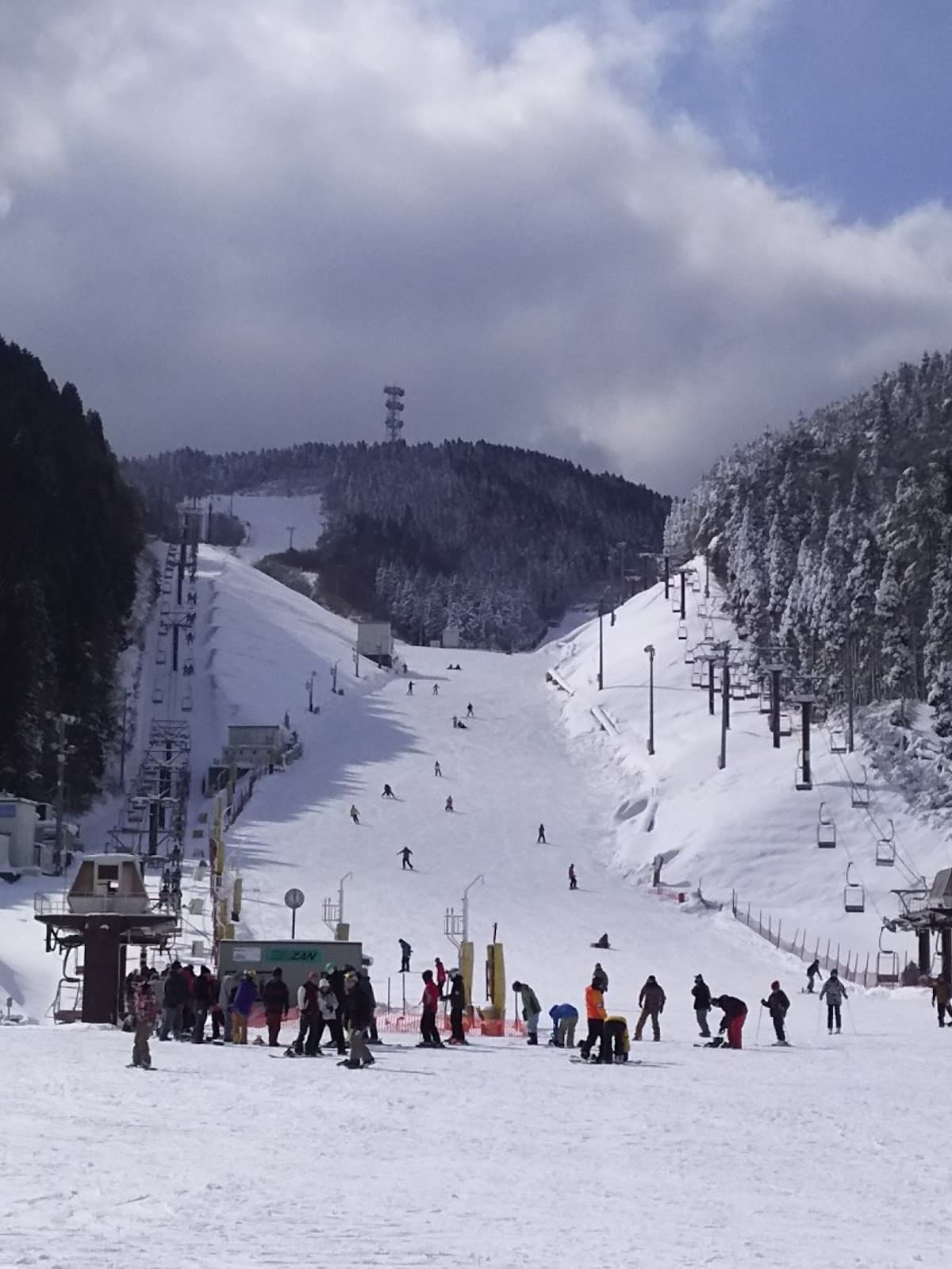 Tenzan Ski Resort - Image 1