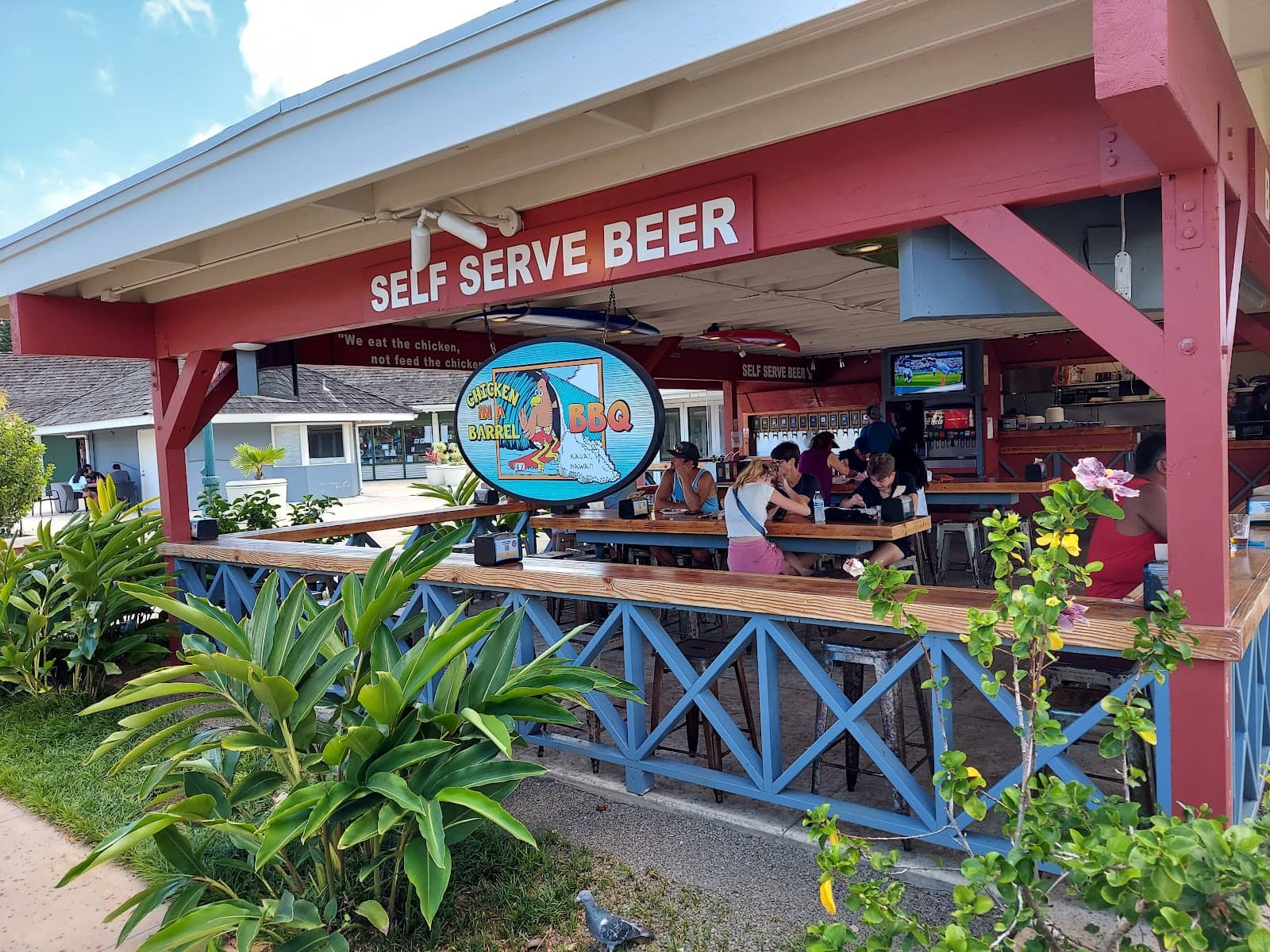 Live Music & Fire Dancers