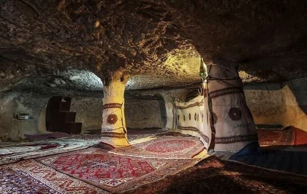 Meymand Troglodyte Village - Image 1