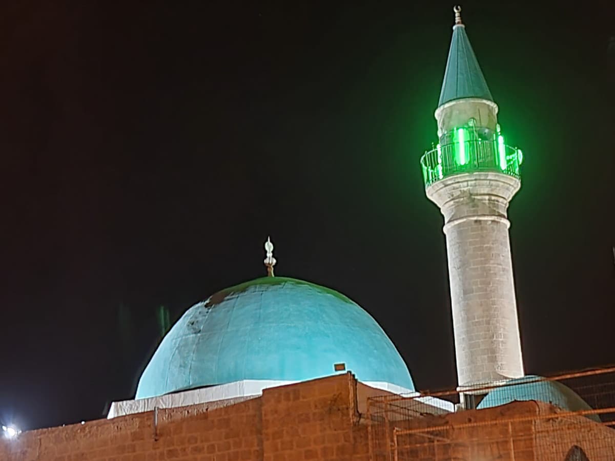 Al-Zaytuna Mosque - Image 1