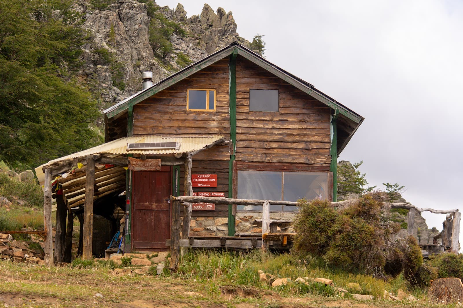 Refugio Piltriquitrón - Image 1