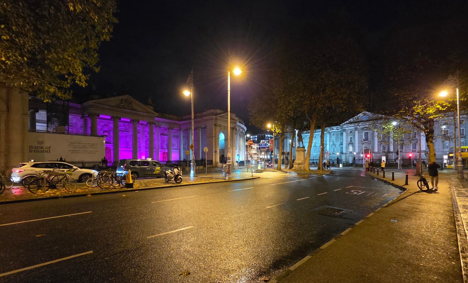 College Green & Bank of Ireland Dublin - Image 1