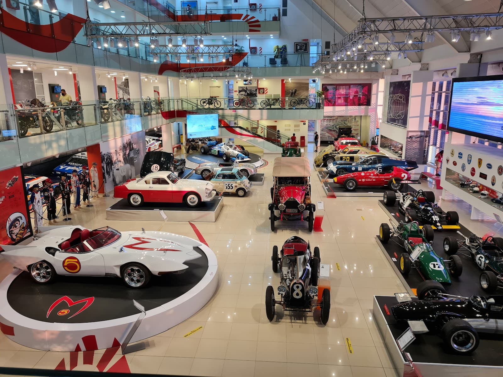 Museo del AutomĂłvil de Termas de RĂo Hondo - Image 1