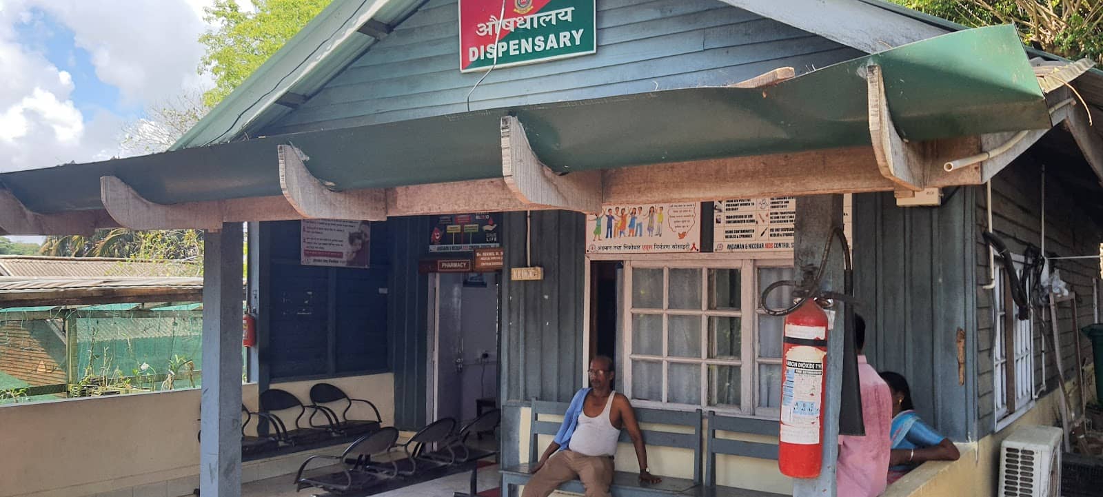 Serene Seaside Ambiance