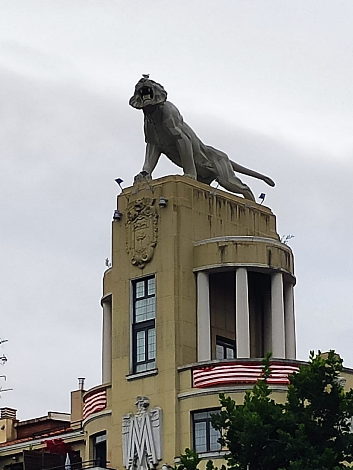 Tigre Building - Image 1