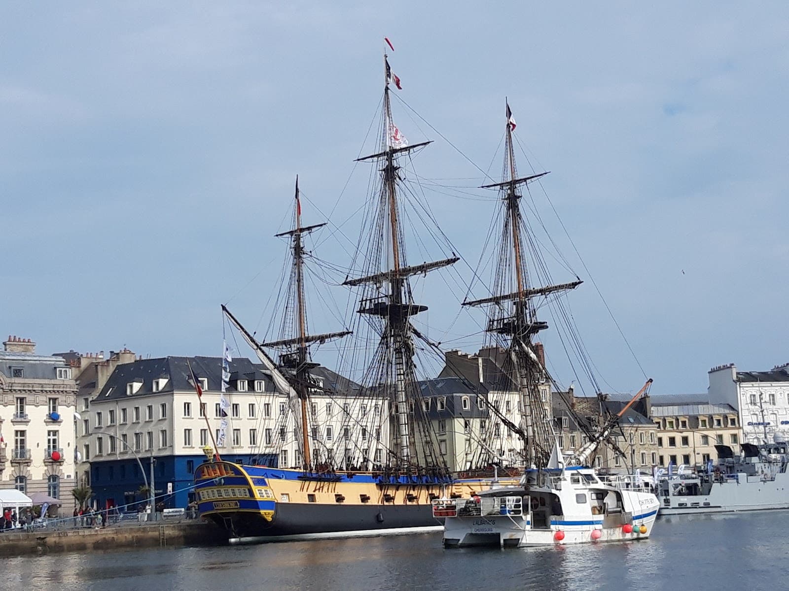 Quai Alexandre III - Image 1