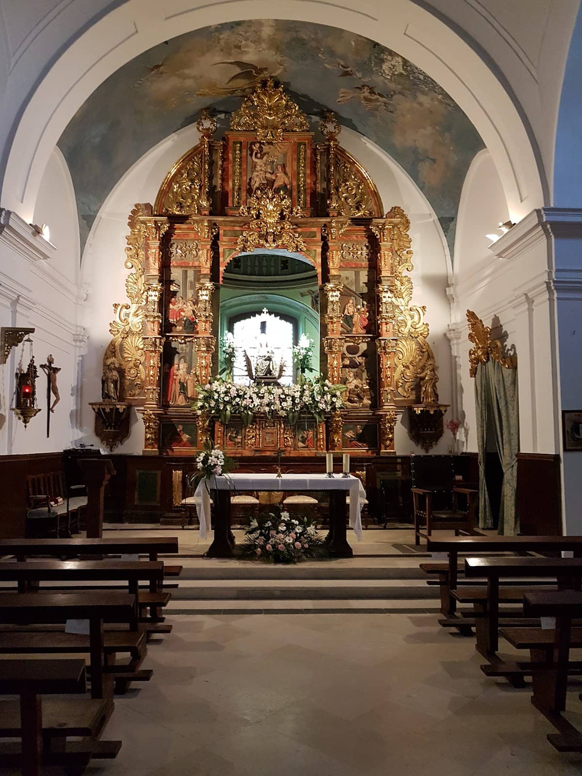 Peaceful Hermitage Setting