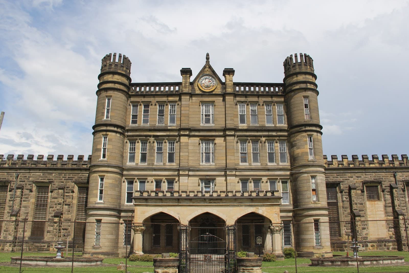 West Virginia Penitentiary (Moundsville) - Image 1