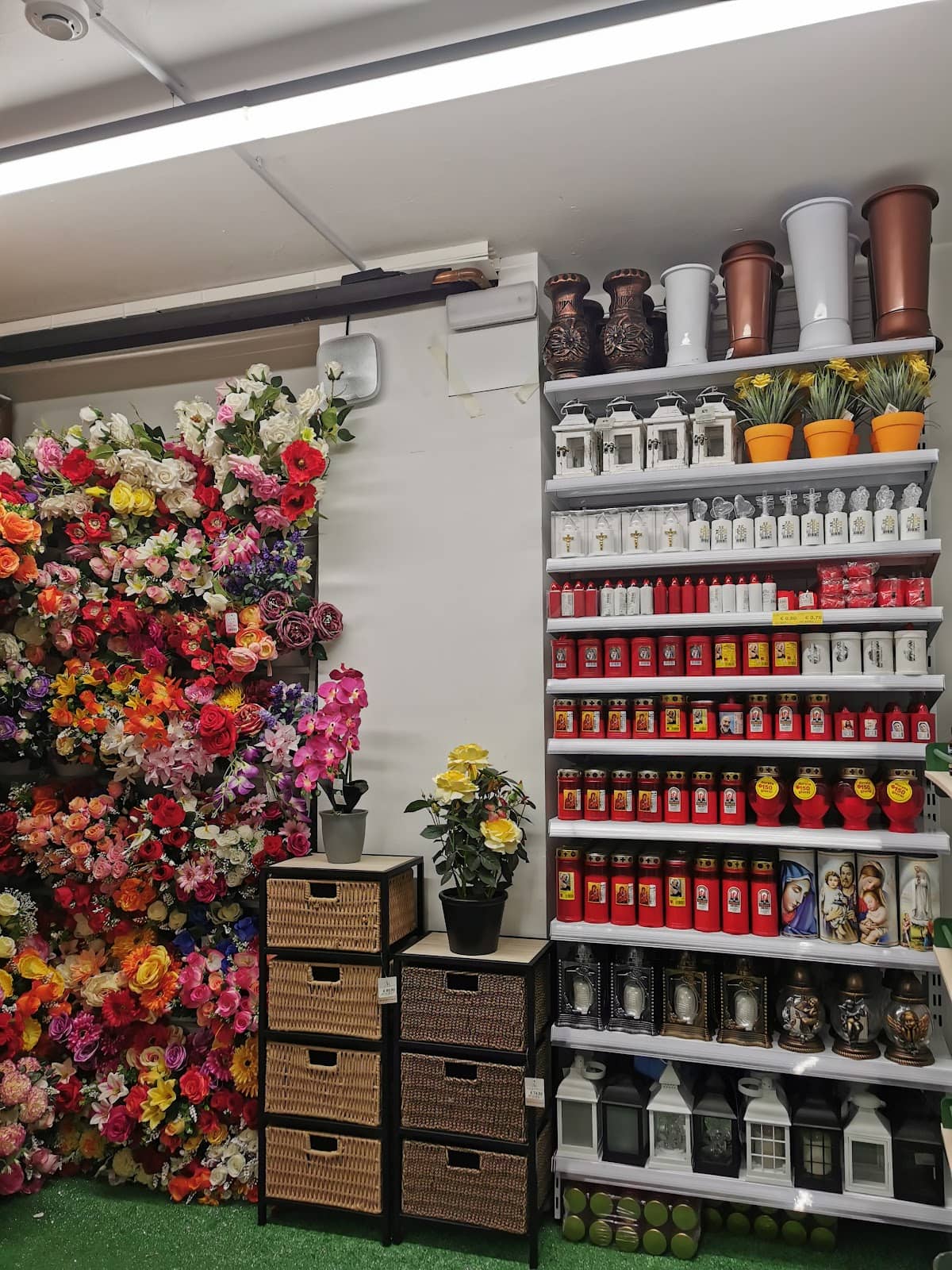 Fresh Produce & Delicacies