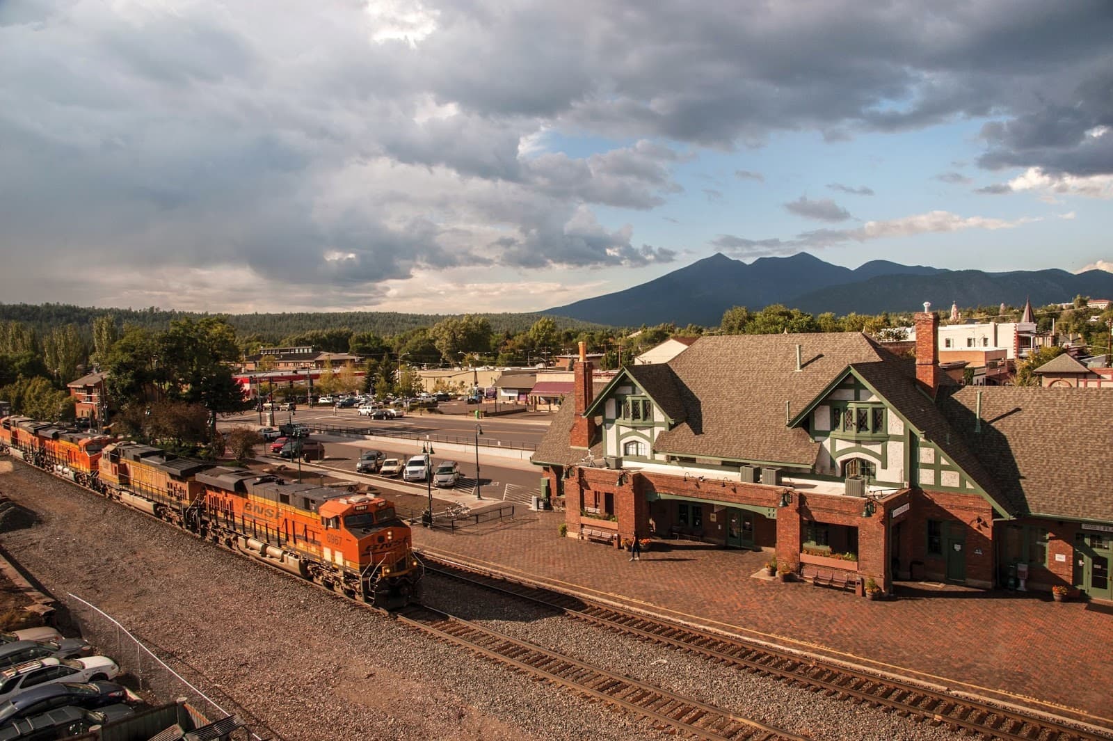 Flagstaff Visitor Center Historic Depot - Image 1