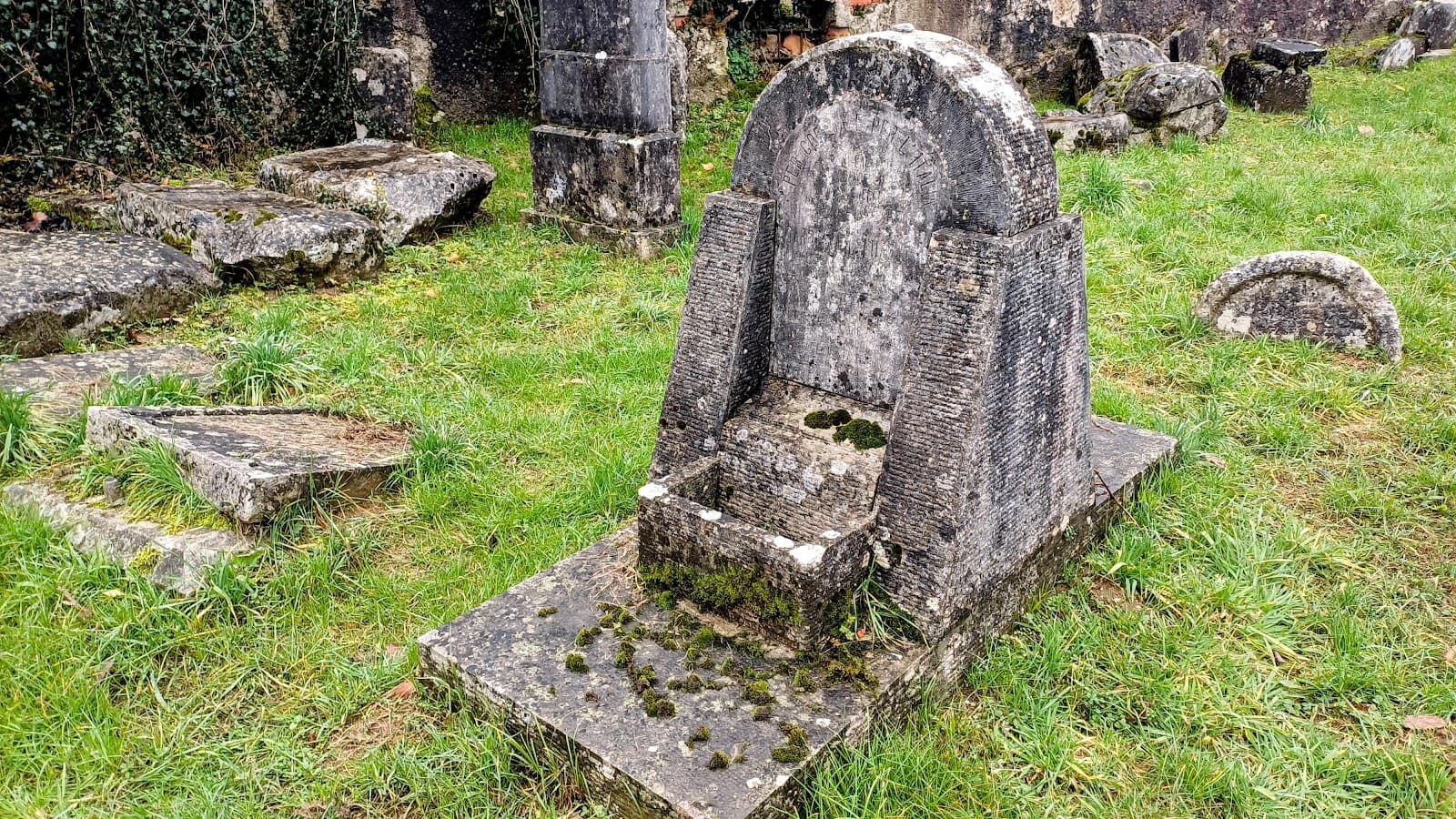 Cimitero Ebraico di Valdirose - Image 1