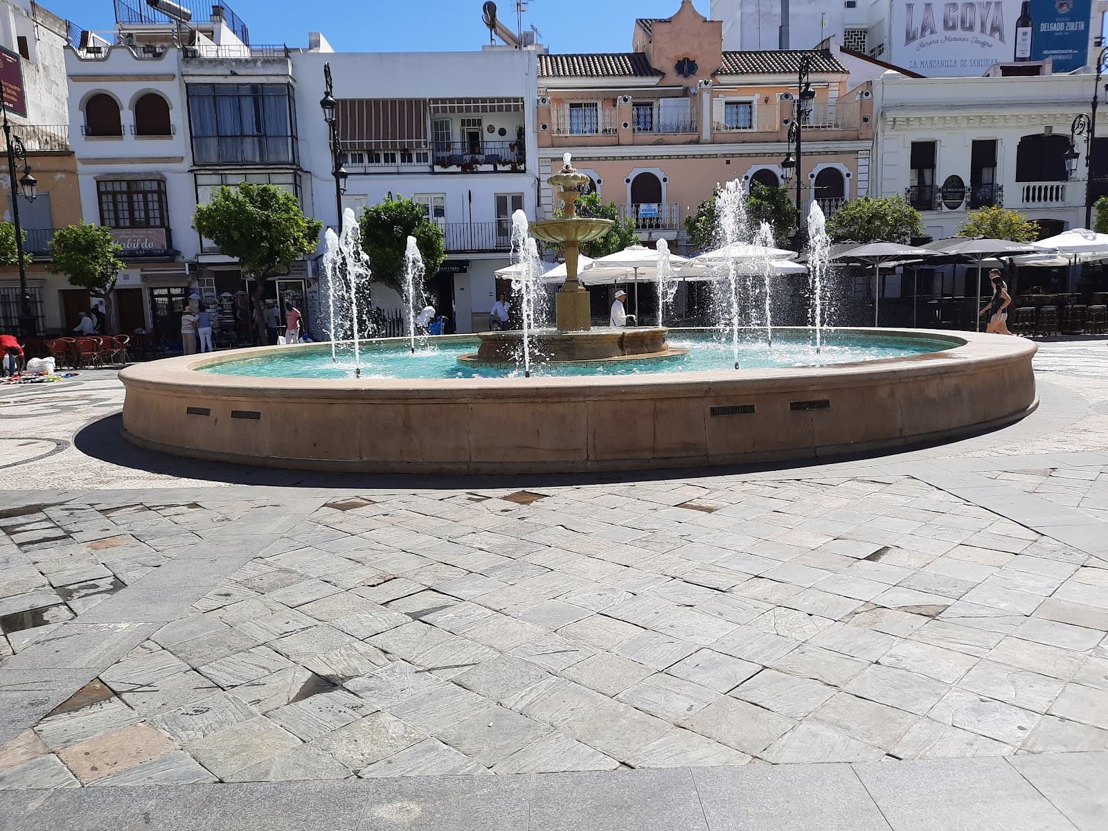 Barrio Bajo - Image 1
