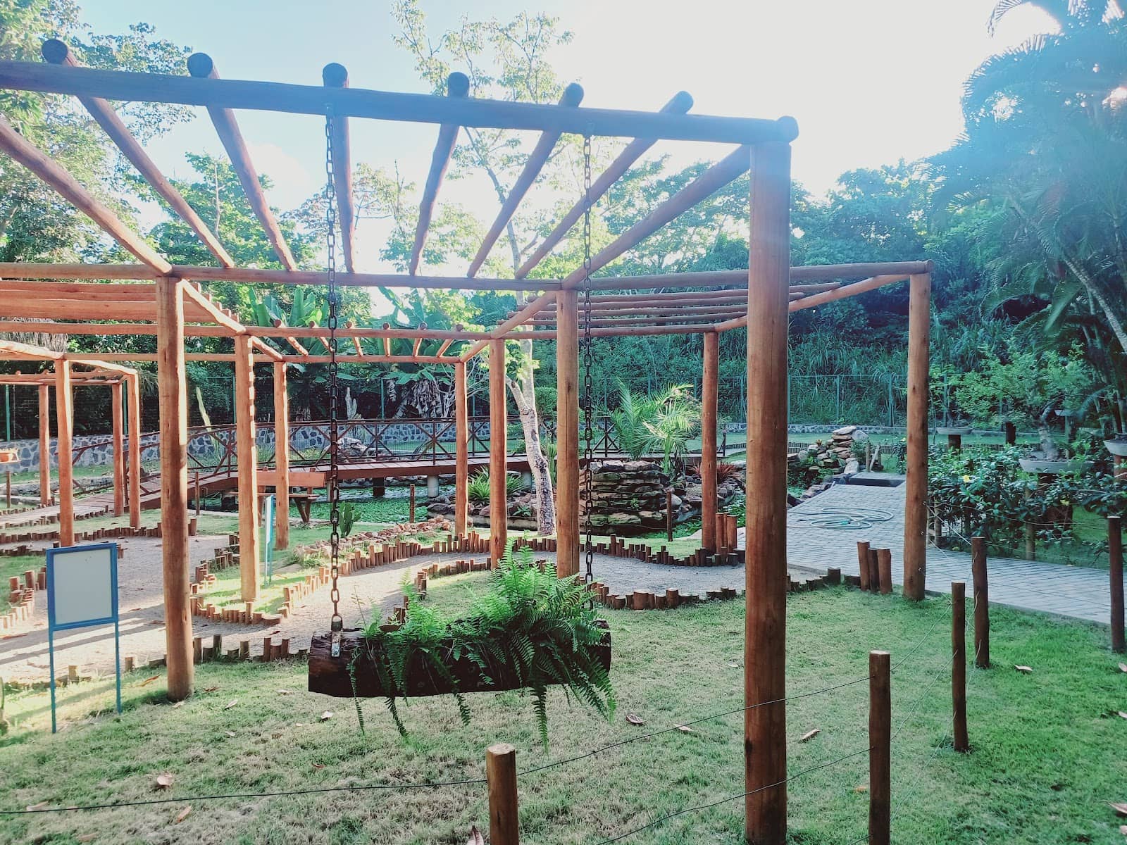 Gruta Santa dos Olhos D’Água