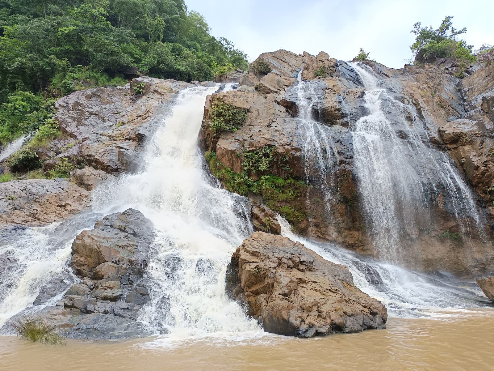 Hirni Falls - Image 1