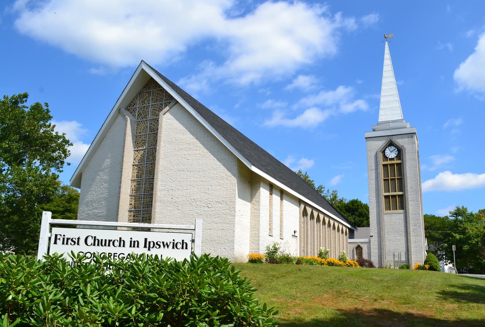 First Church in Ipswich & Meetinghouse Green - Image 1