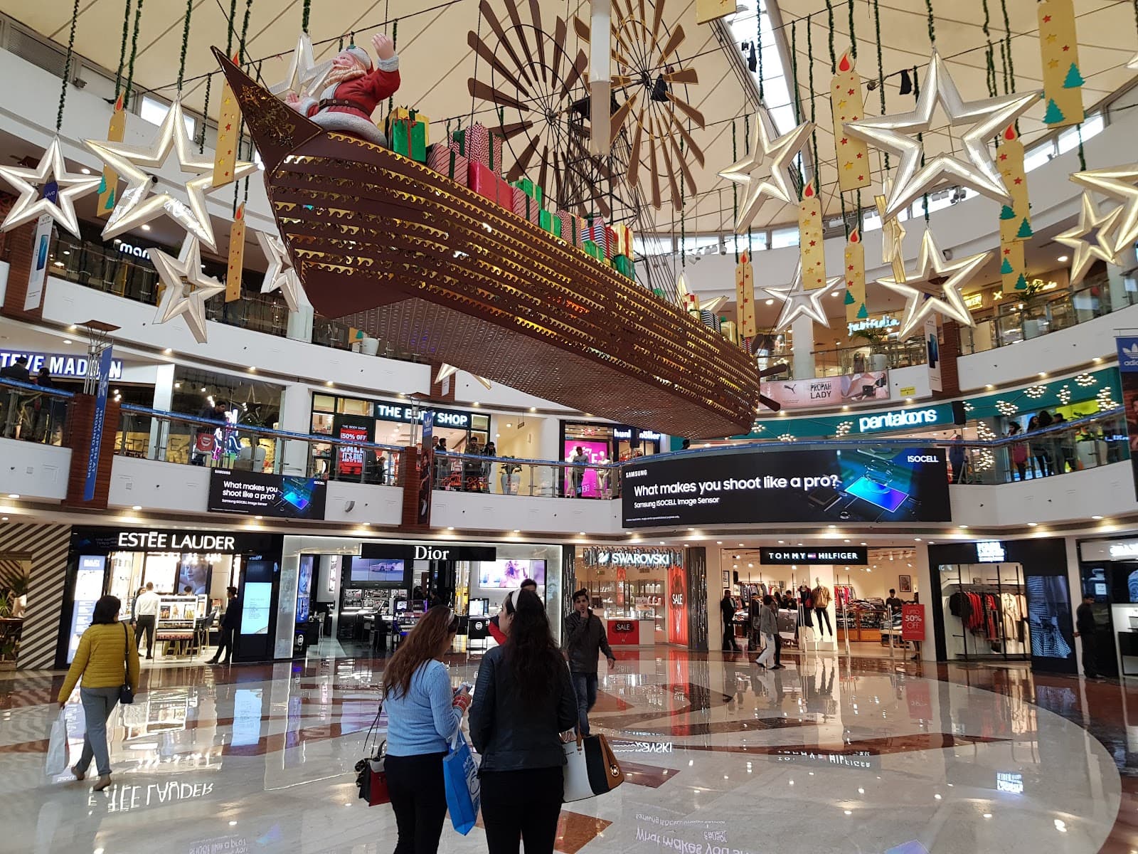 Select Citywalk Saket New Delhi - Image 1