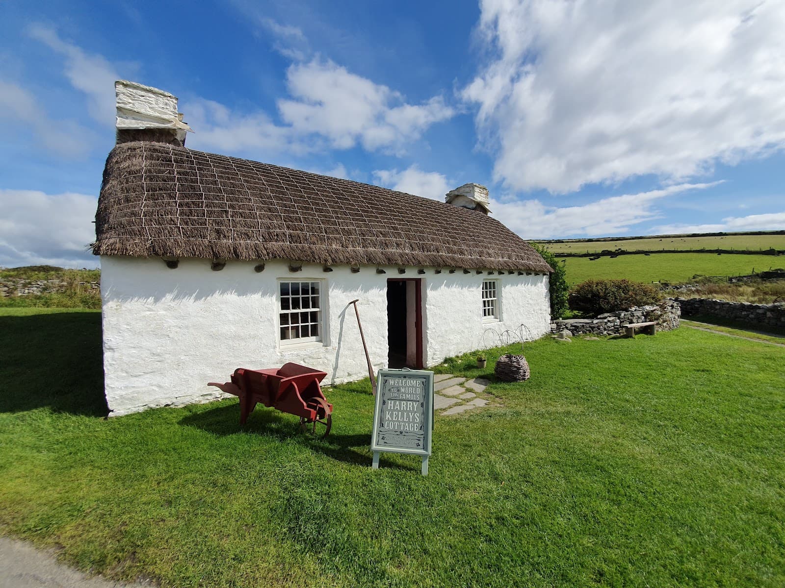Cregneash - Image 1