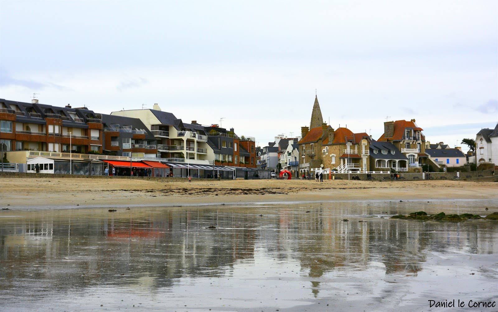 Larmor-Plage (seaside town) - Image 1