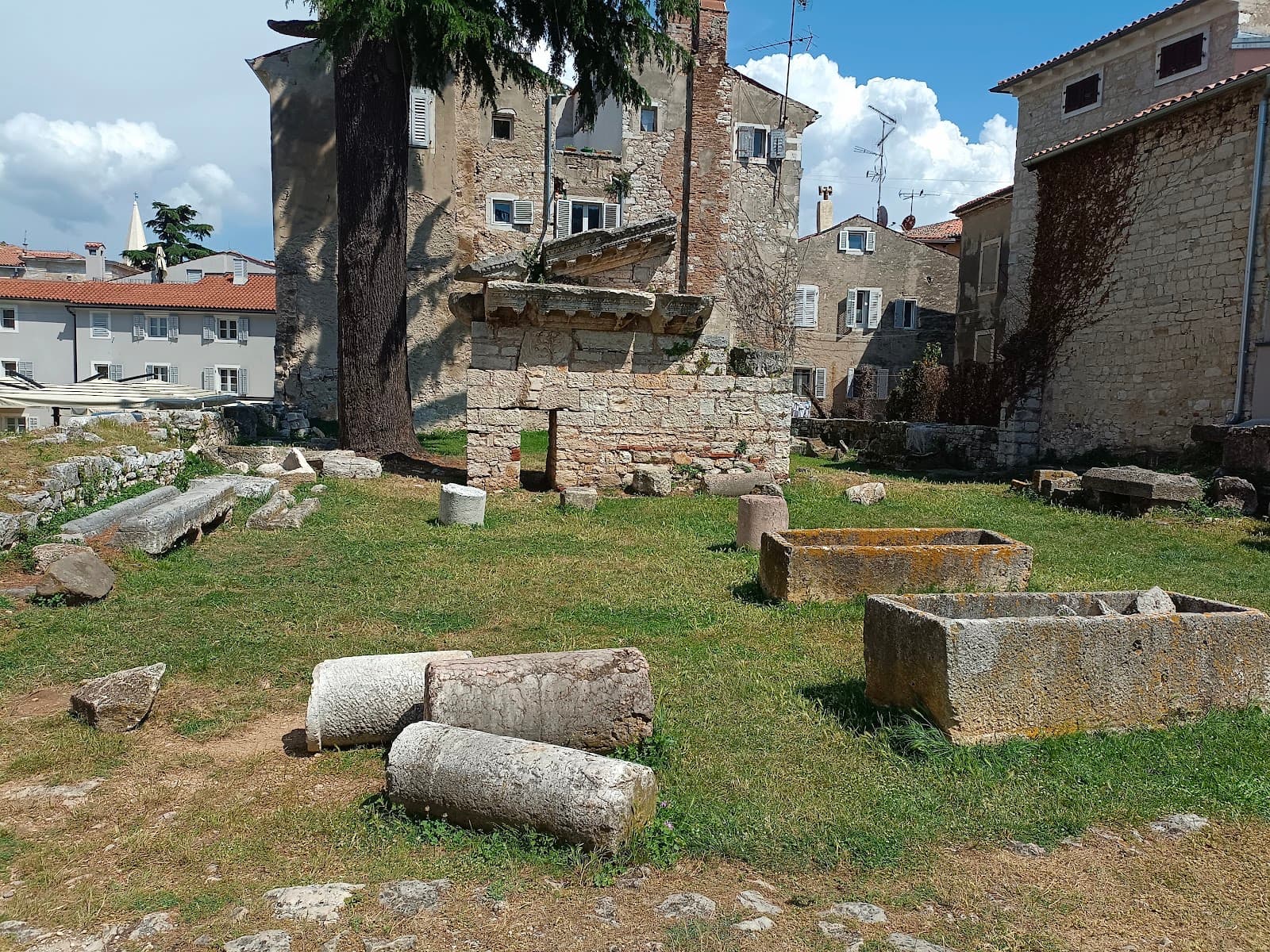 Temple of Neptune Ruins - Image 1
