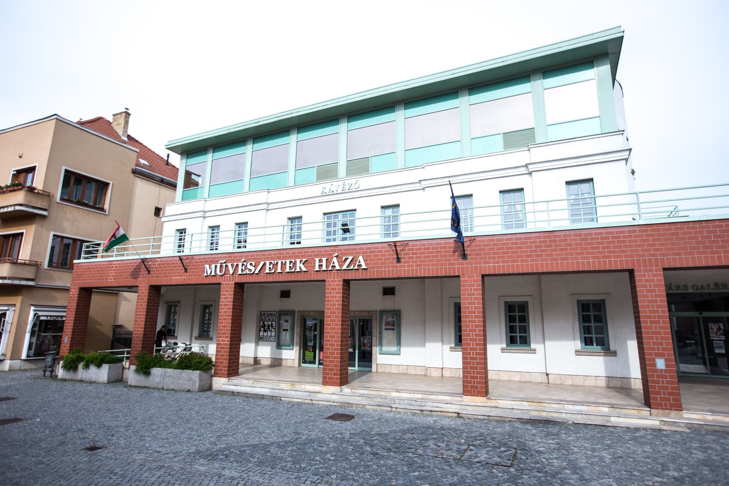 House of Arts - Image 1