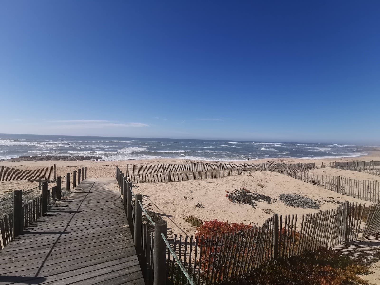 Angeiras Boardwalk - Image 1