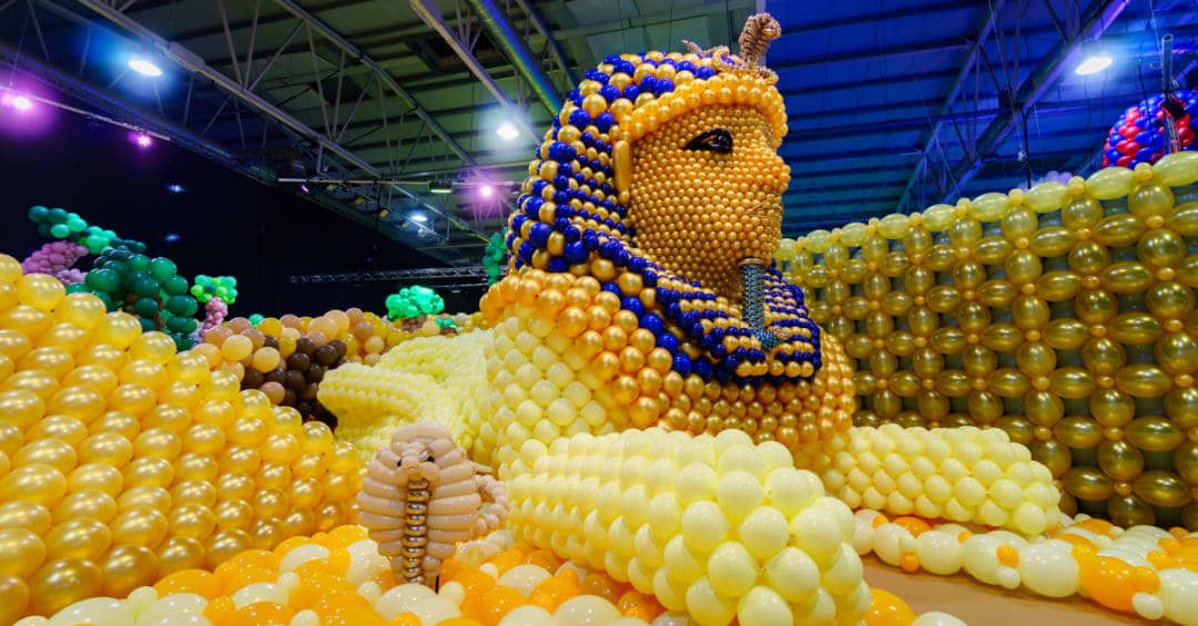 Iconic Balloon Sculptures