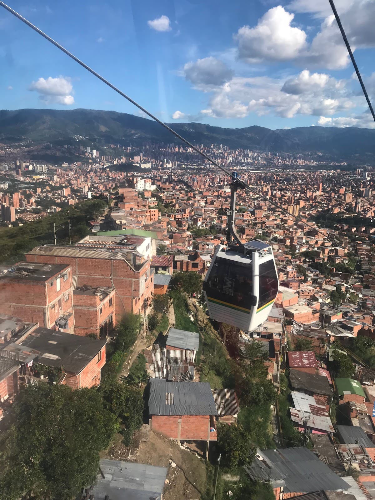 Metrocable Line J San Javier - Image 1