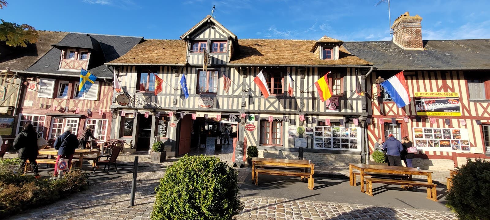 Beuvron-en-Auge Village - Image 1