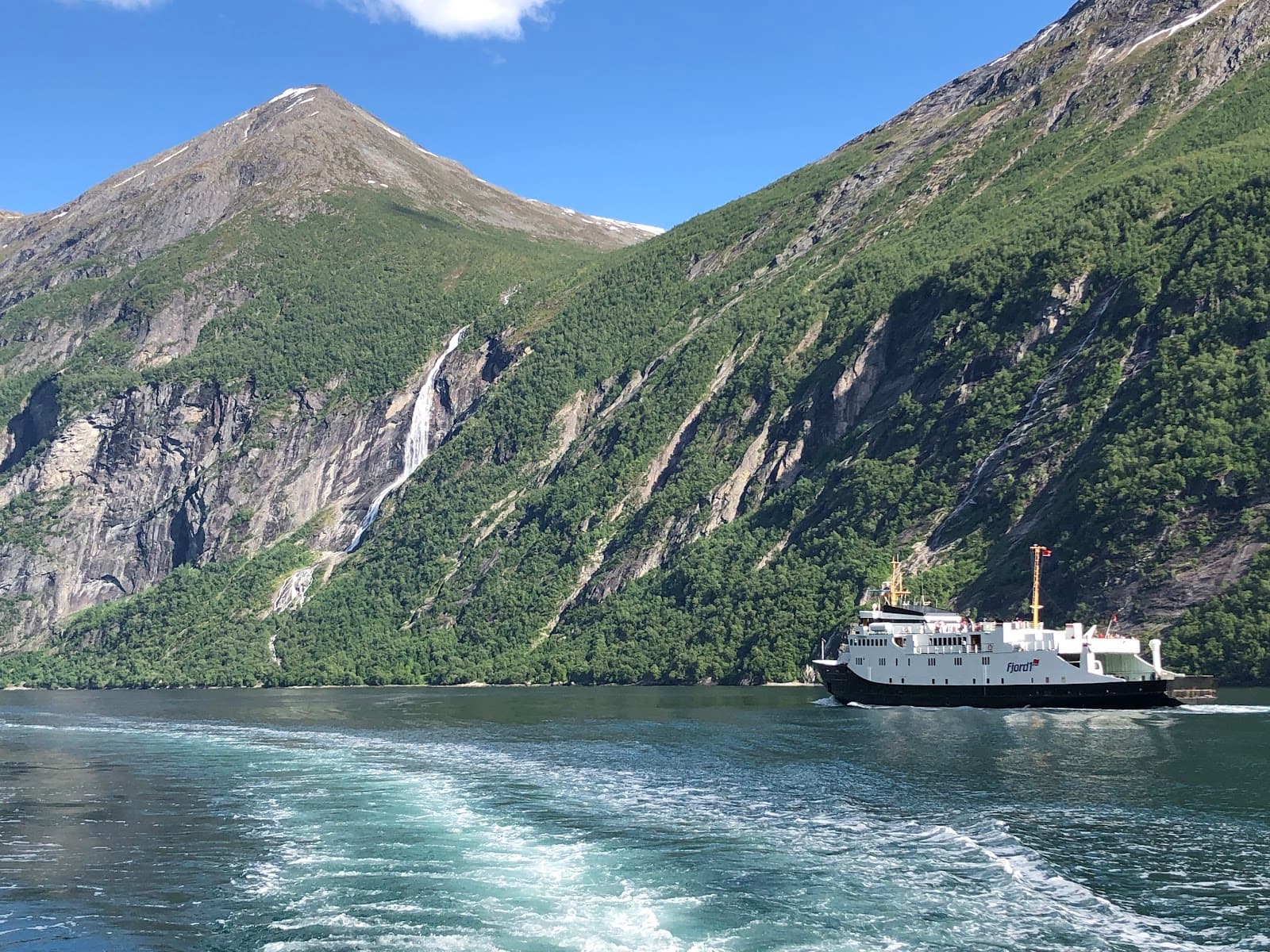 Geiranger ferjekai - Image 1