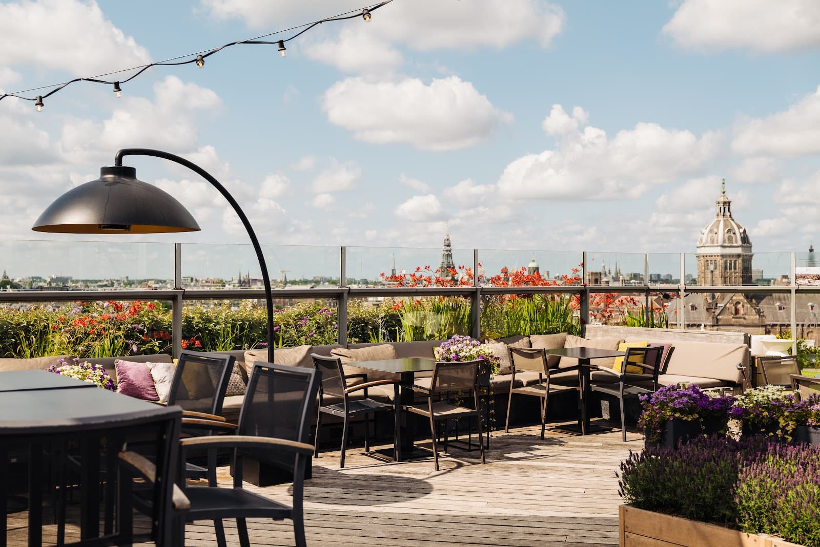 SkyLounge Amsterdam - Image 1