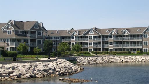 West Waterfront Promenade - Image 1