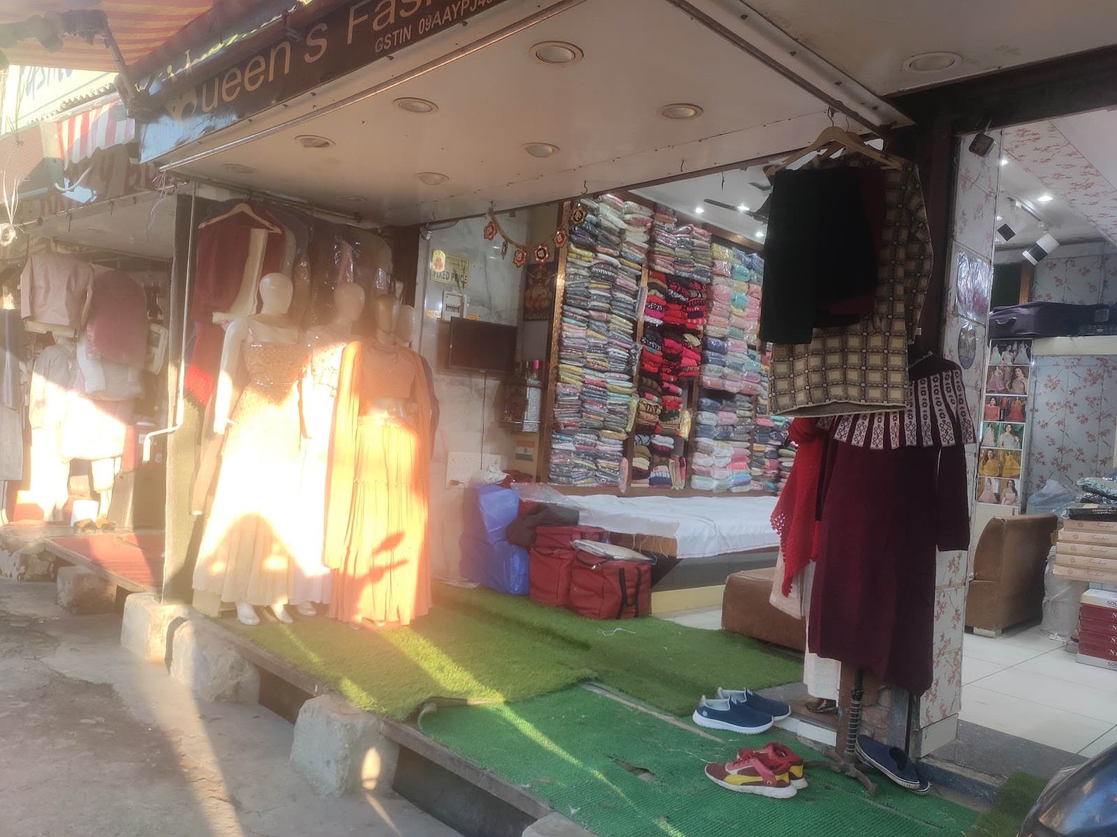 Subhash Bazaar - Image 1