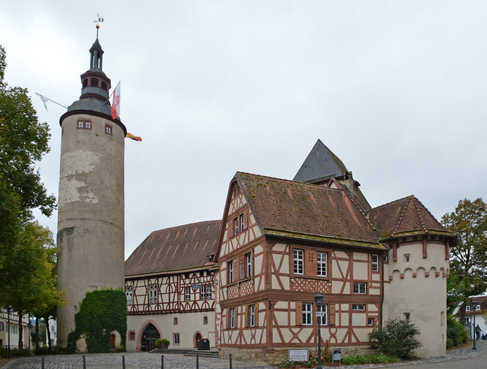 Kurmainzisches Schloss Tauberbischofsheim - Image 1