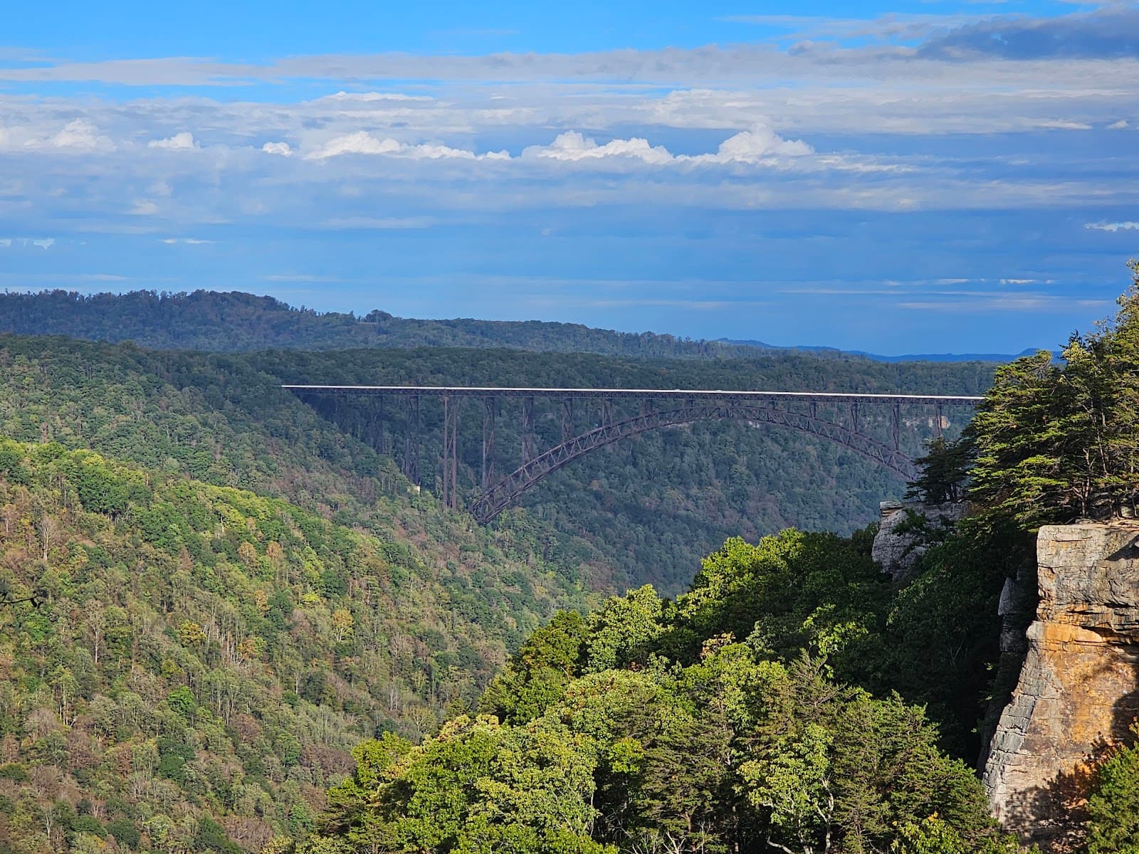 Endless Wall Trail New River Gorge West Virginia - Image 1