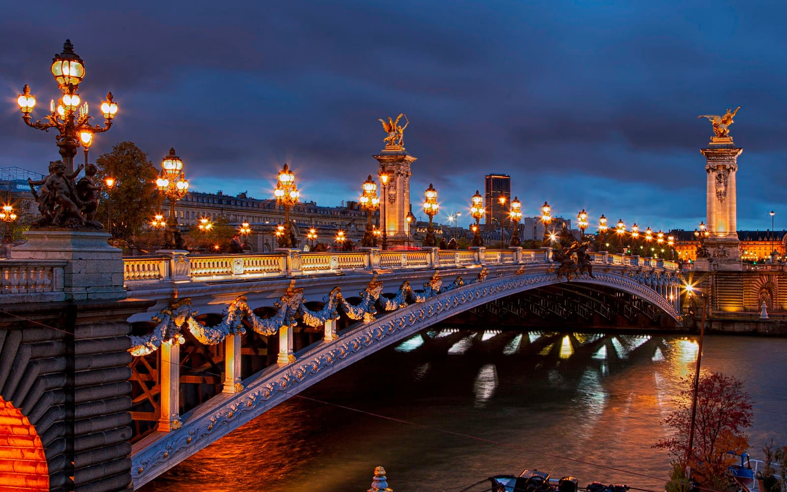 Seine River & Pont Alexandre III - Image 1