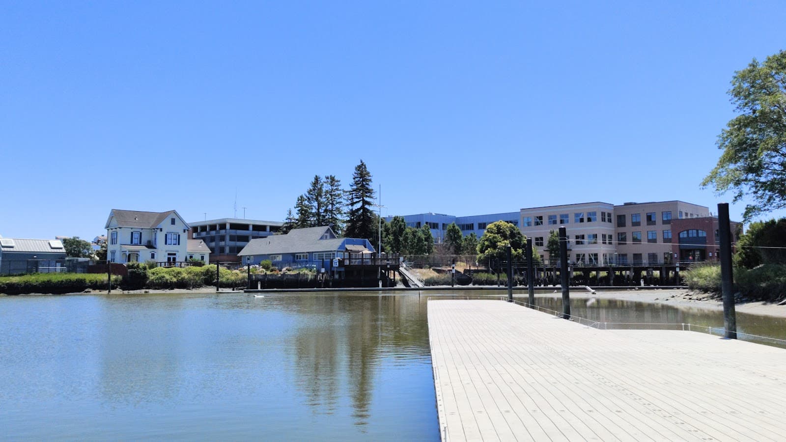 Cavanagh Landing - Image 1