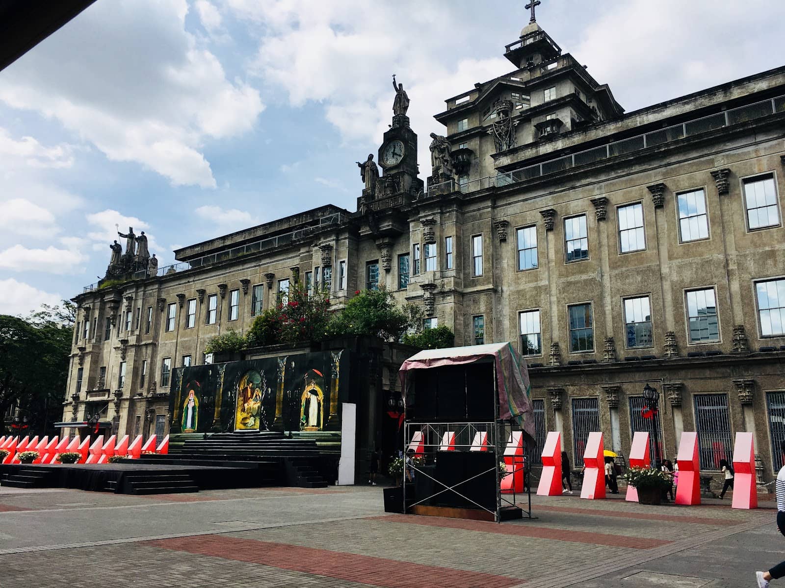 UST Museum of Arts and Sciences