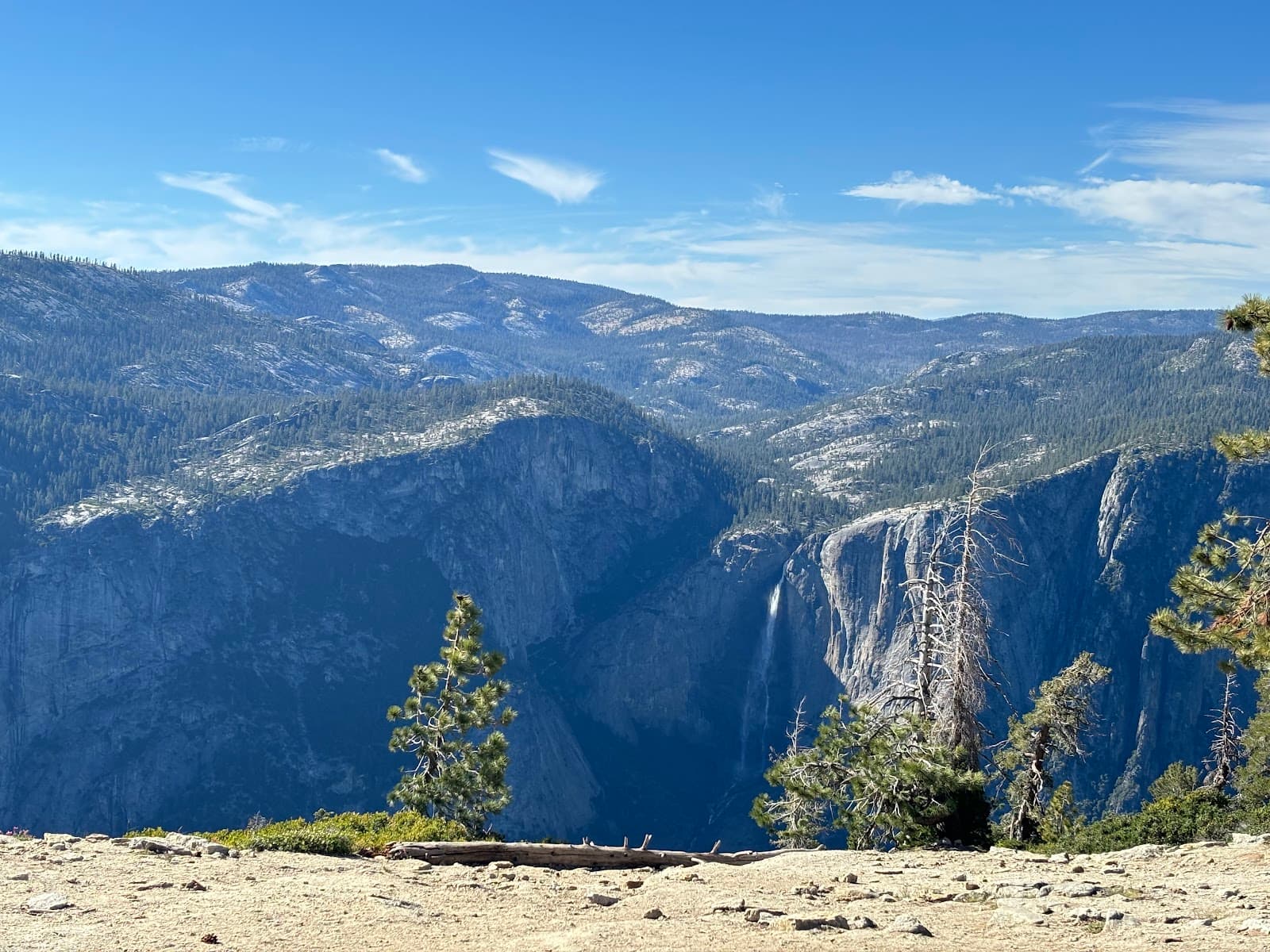 Sentinel Dome Trailhead Picnic Area Yosemite National Park - Image 1