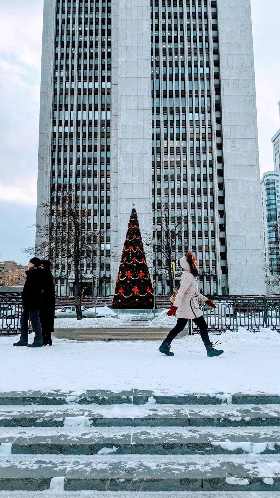 October Square Yekaterinburg - Image 1