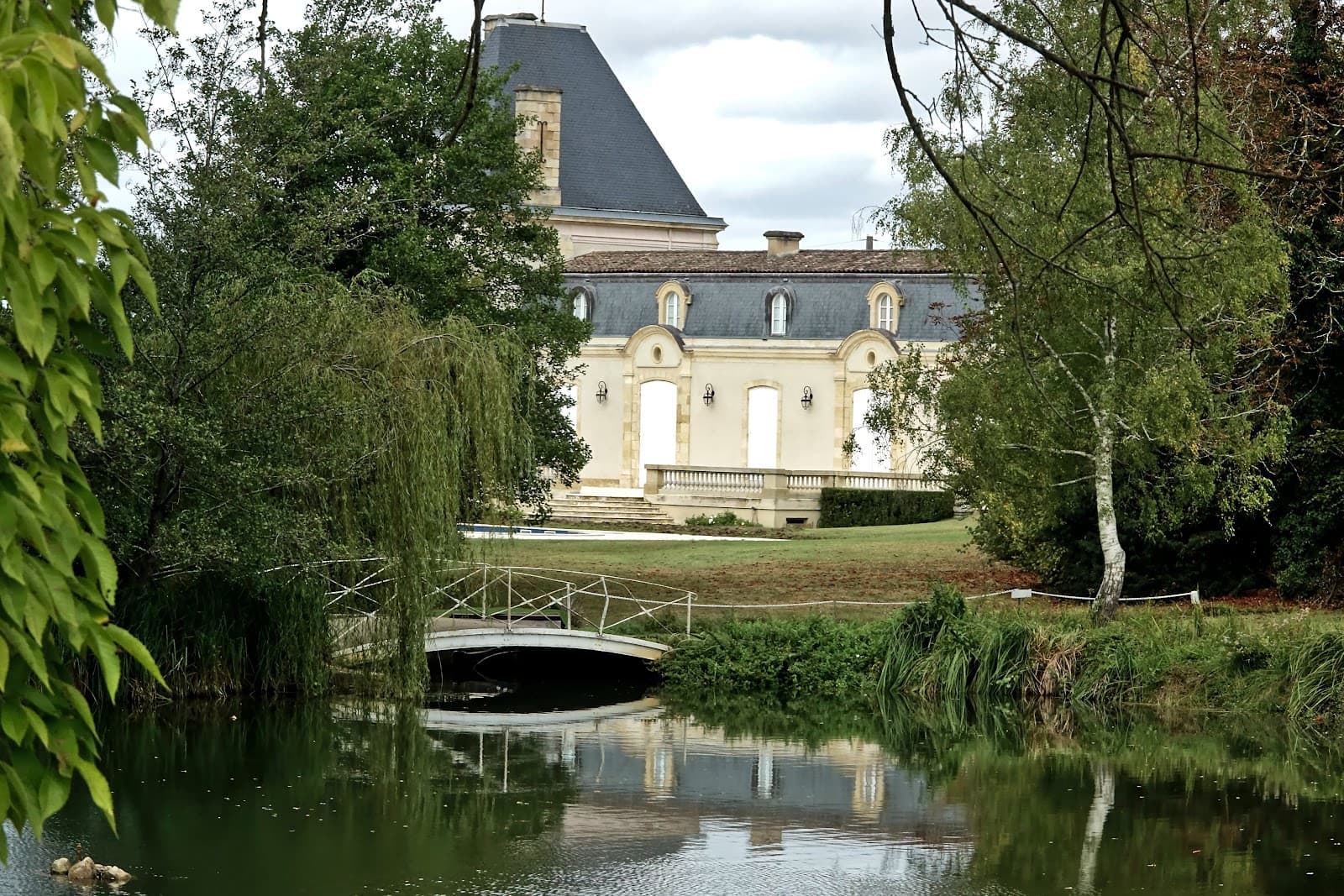 Château Camponac - Image 1