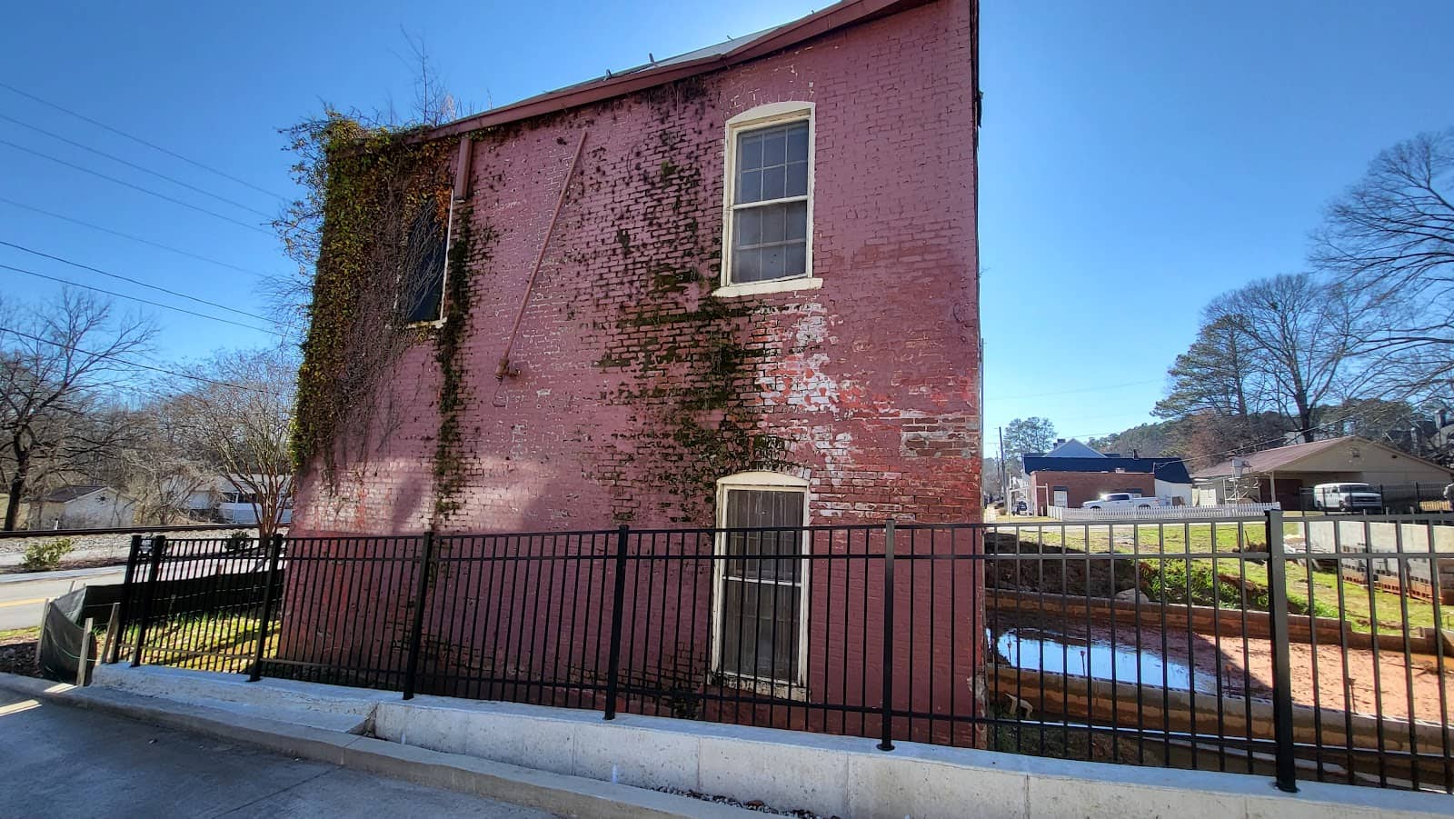 Bottles & Bones Steakhouse