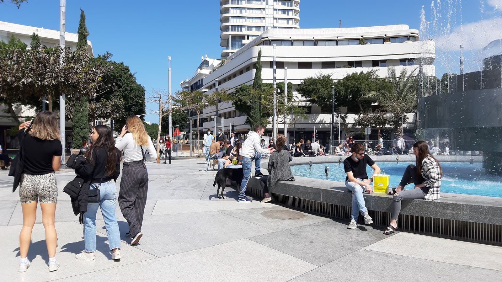 Dizengoff Square - Image 1