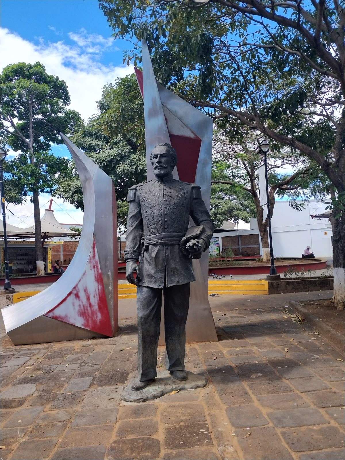 Alajuela Central Park - Image 1