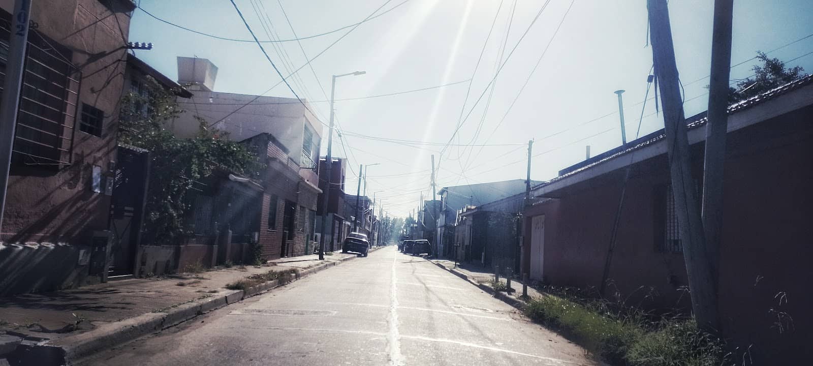Local Neighborhood Exploration