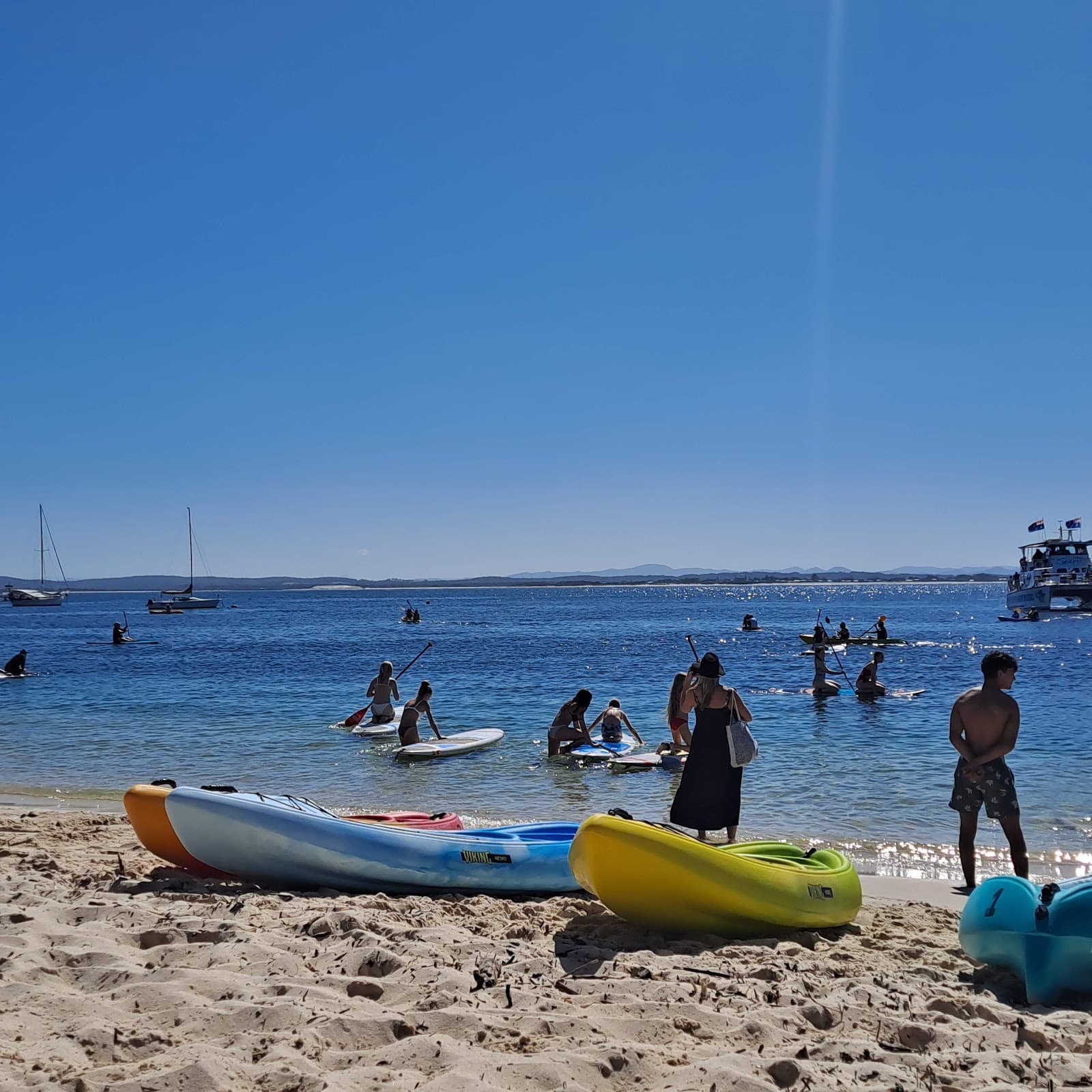 Shoal Bay - Image 1
